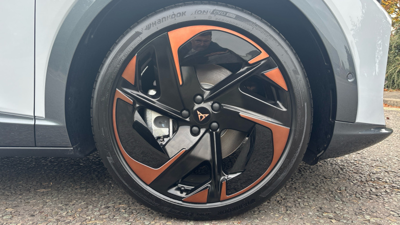 CUPRA Tavascan 210kW V2 77kWh 5dr Auto [Winter Pack] Electric Estate